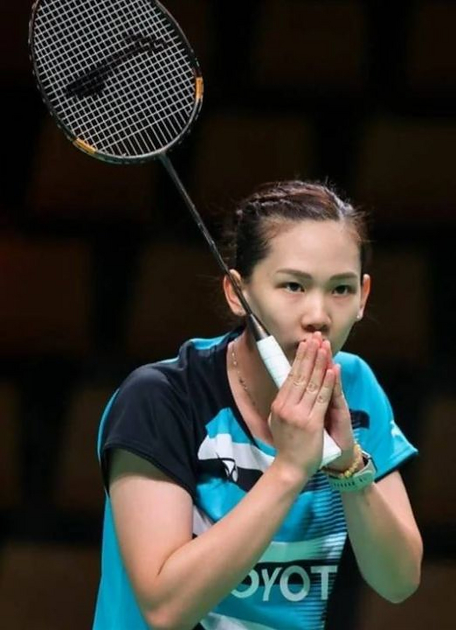 正是许多顶 正是许多顶