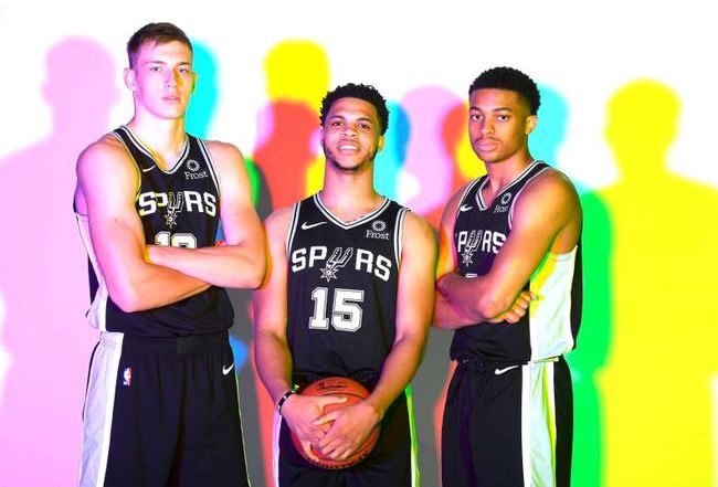 et半诈唬 et半诈唬