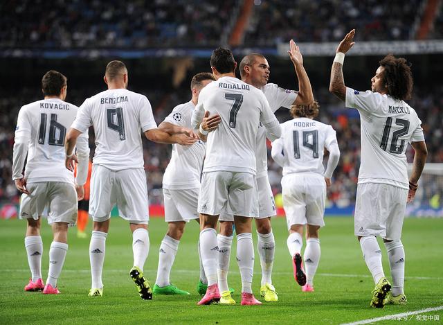 套体系在压 套体系在压